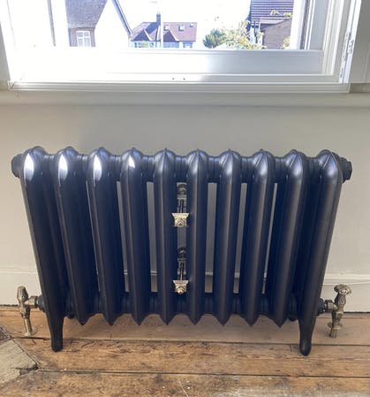 Add a touch of character to a minimal, modern space and create a feature by installing traditional cast iron radiators